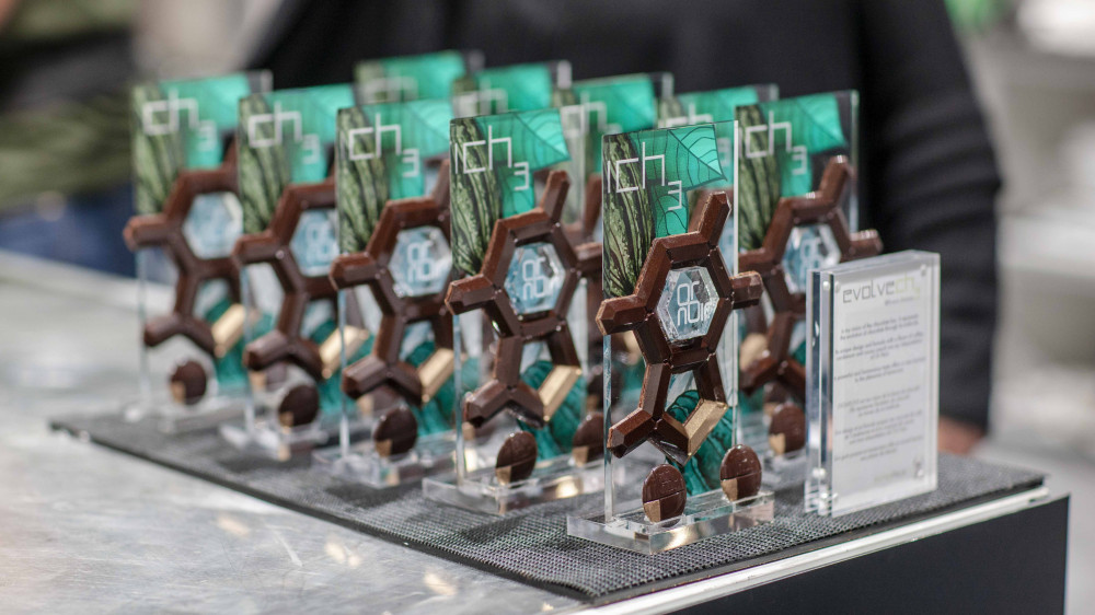 Chocolate bar of the Future EVOLVE by Florent Cheveau Chocolate